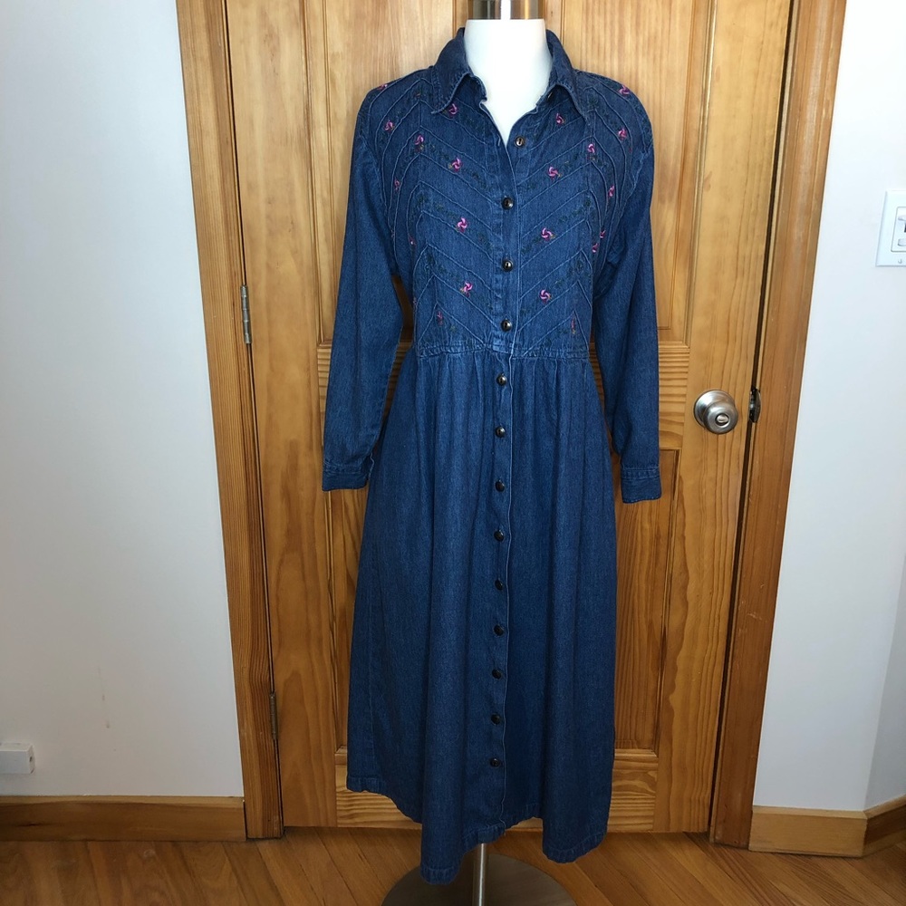 Hunter’s Run Vintage Embroidered Denim Dress